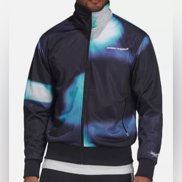 Adidas jacket - Picture 2 of 6